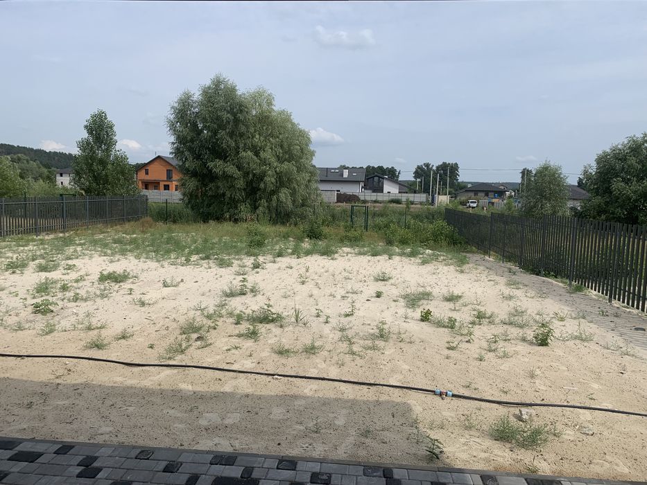 Продам клубний дім 130 кв 3 кім вихід на воду Гнідин Гнедин