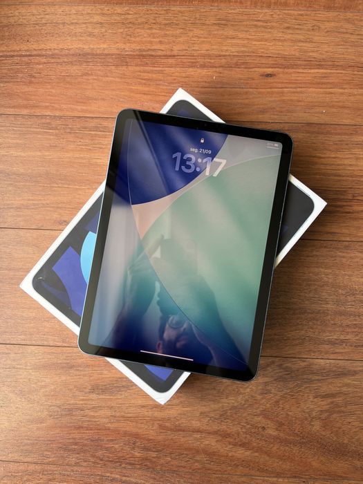 iPad Air 10.9" M1 64gb