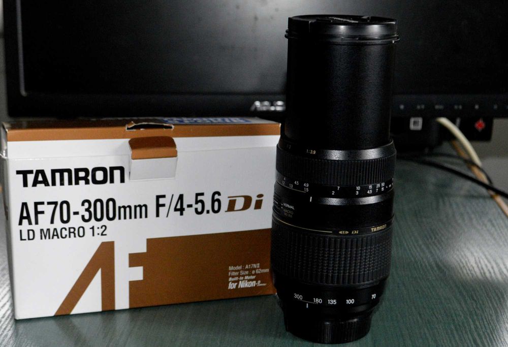 Tamron AF 70-300mm F/4-5.6   Di LD makro 1:2 для Nikon