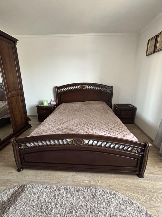 Продам Спальню комплект