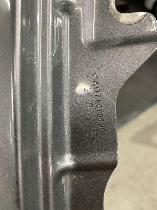 Guarda lamas Mercedes Class A W177