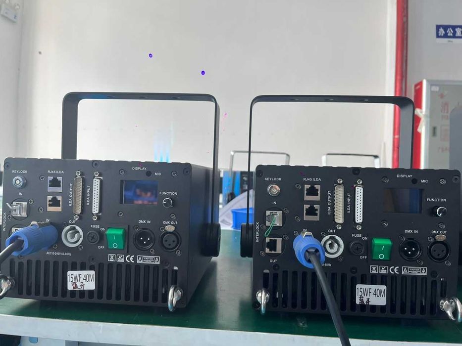 ЛАЗЕР 15W СУПЕР ЯКІСТЬ на первый танец ефект ПОПЕЛЮШКИ на весілля