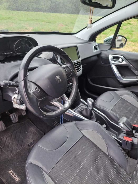 Peugeot 2008 1.2 Allure 2014 foto 5