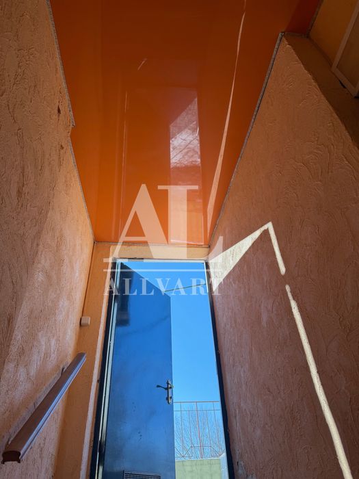 Оренда салону з косметологічним кабінетом  Харківське шосе 56