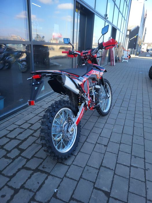 Новий Мотоцикл BSE J10 ENDURO 250