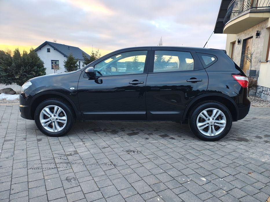 NISSAN QASHQAI 2013 rok 2.0 Benz.140ps