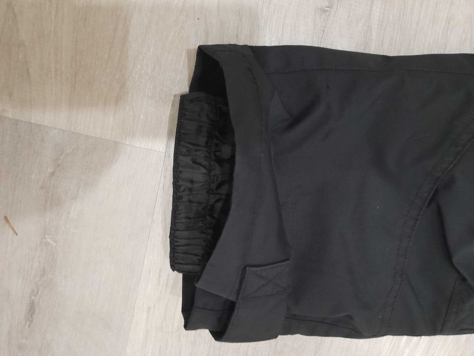 Vendo Calças de criança de ski ou snowboard - Só 20 eur
