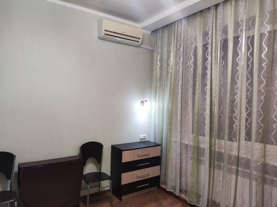 Продам 1 к.кв. Добровольцев 5, метро Метростроителей