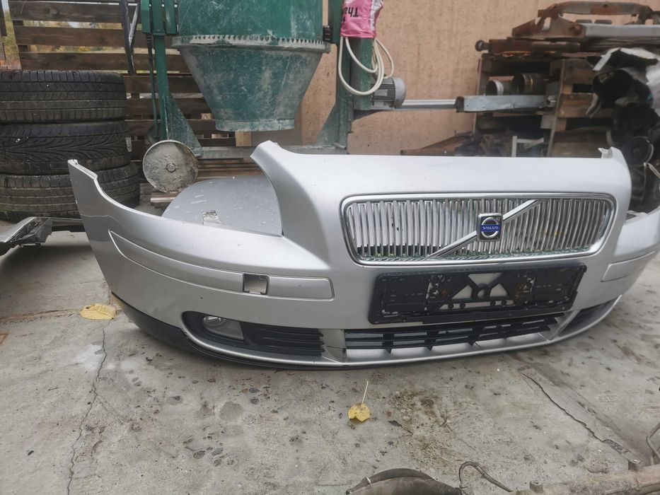 Передній бампер у зборі Volvo S40  Volvo V50.. 2004–2007
