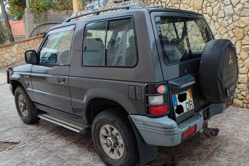 Mitsubishi Pajero 2.5 TD
