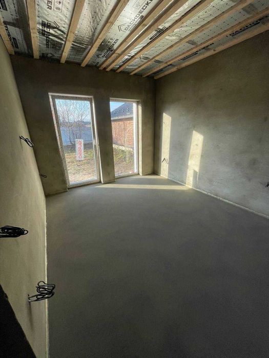 Комфортний будинок Боратин. 106 м². Асфальтований доїзд. Тепла підлога