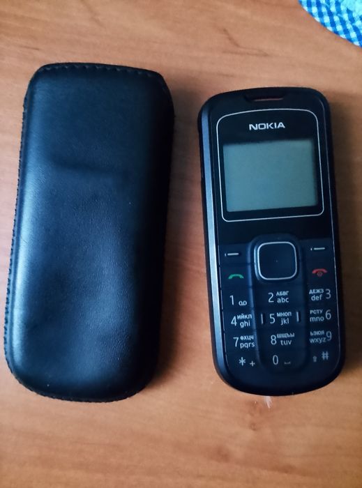 Телефон Нокиа 1202-2