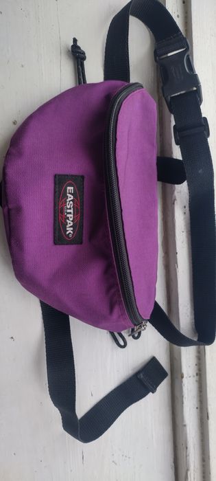 Сумка бананка продам