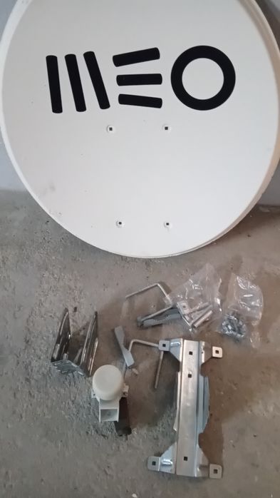 Antena sem aste  cuase nova