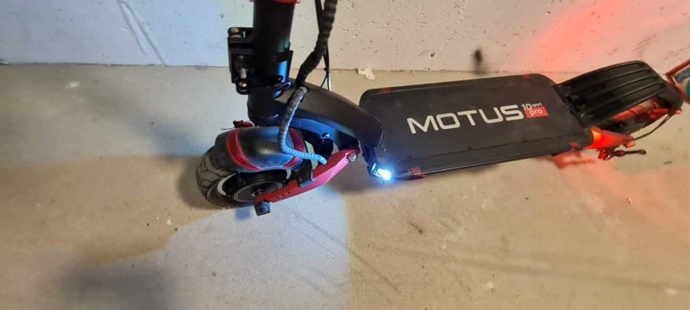 Hulajnoga elektryczna Motus PRO Sport 10
