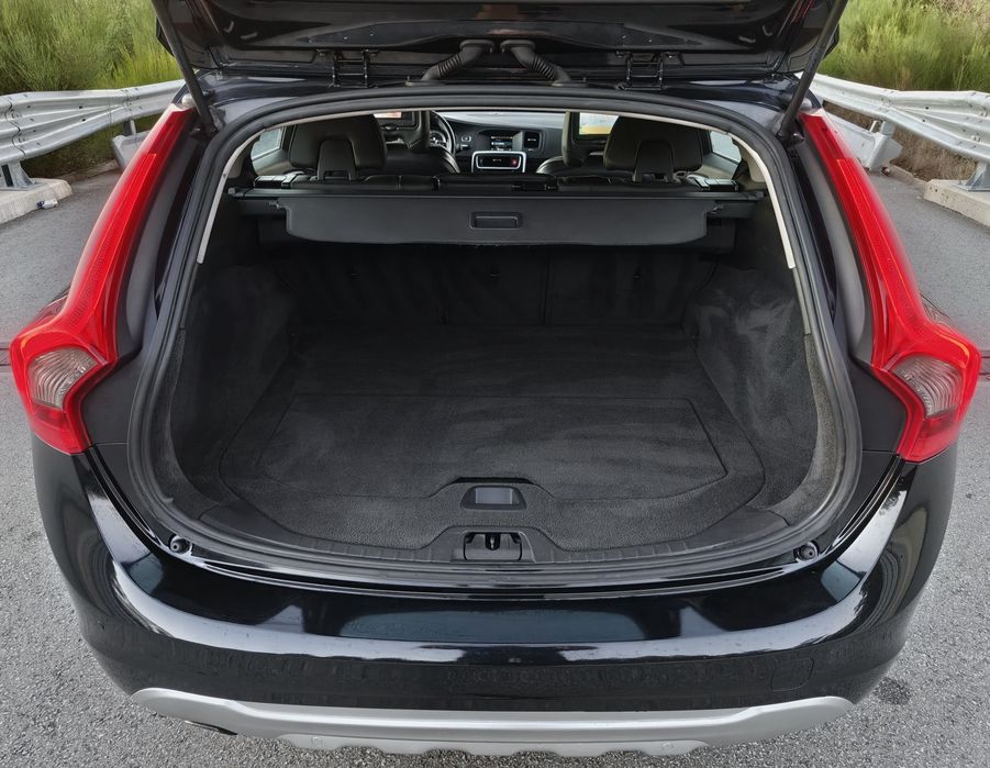 Volvo V60 2.0 D3 163cv Nacional
