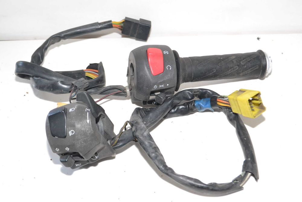 Suzuki sv 650 sv650 ,98-02r przełączniki prawe lewe dźwignia ssania