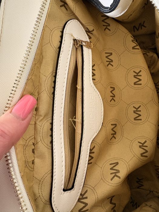 Продам шкіряну сумку  від бренду Michael Kors Selma