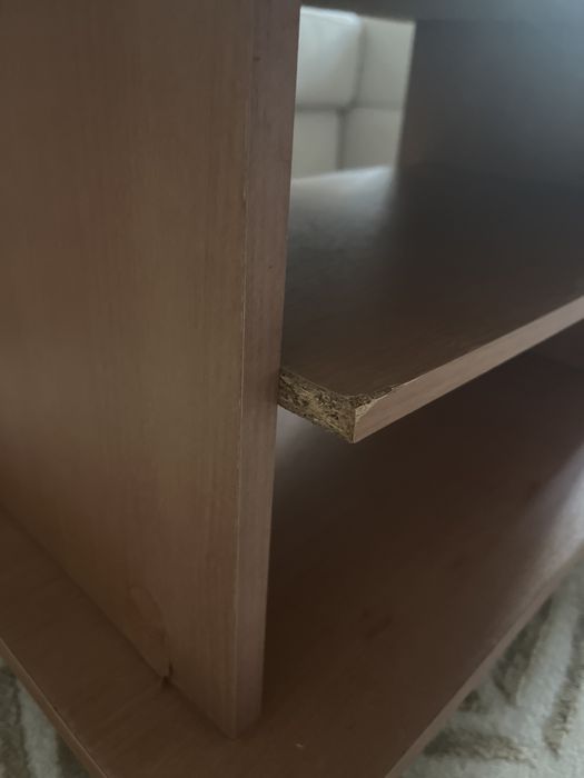 Coffee table / support room64584770251394123