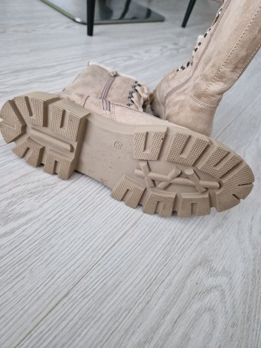 Sprzedam damskie botki