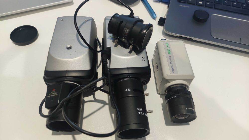 Kamery CCD SUNELL CCTV 3 szt 4x obiektyw
