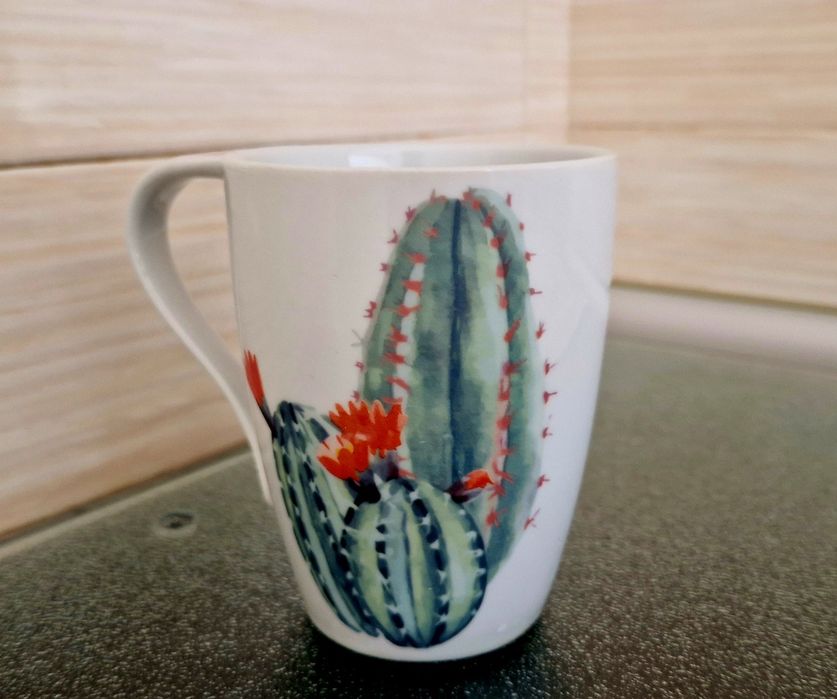 Caneca de porcelana Loja do Gato Preto