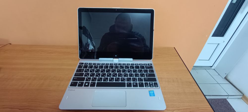 Ноутбук HP EliteBook Revolve 810 G2 i5 4300u/8Gb/256