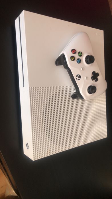 Xbox one ……………….
