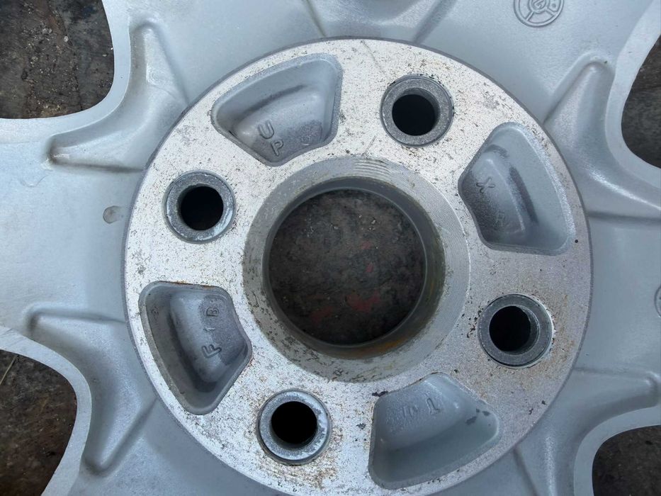 4 Jantes com Pneus 195/55/R15 Opel