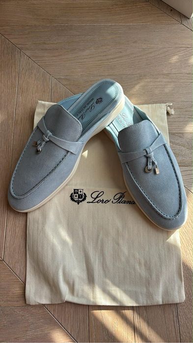 Klapki loro piana  baby blue