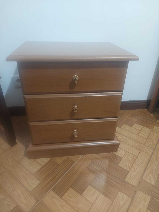 Movel de quarto em excelente estado