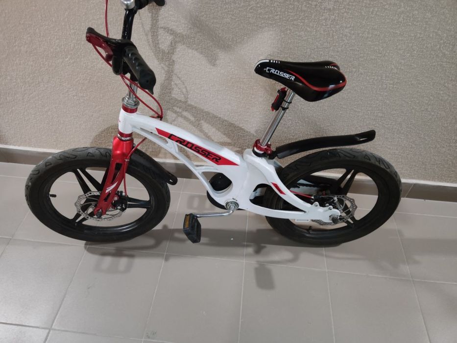Дитячий велосипед Crosser