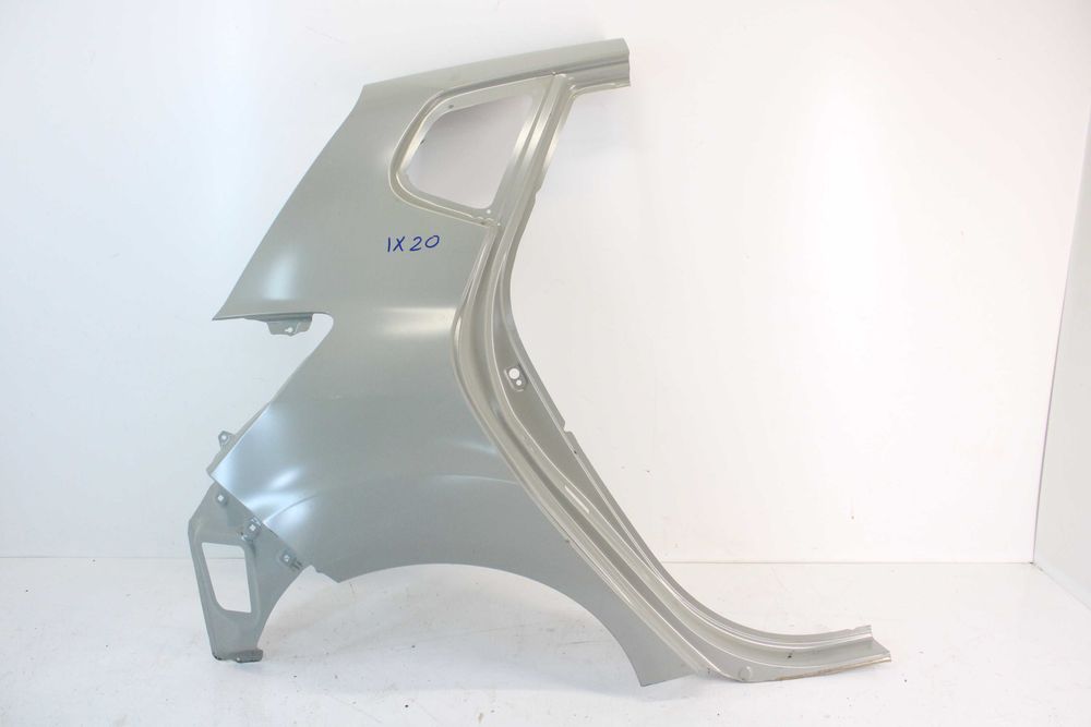 HYUNDAI IX20 KIA VENGA Błotnik Prawy Tył