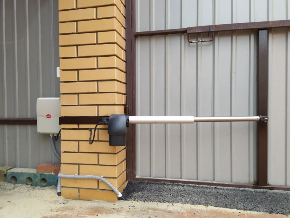 Автоматика Gant А4 - для распашных ворот.