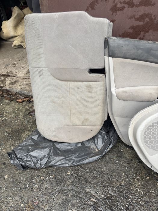 Сидіння на  honda crv все комплект