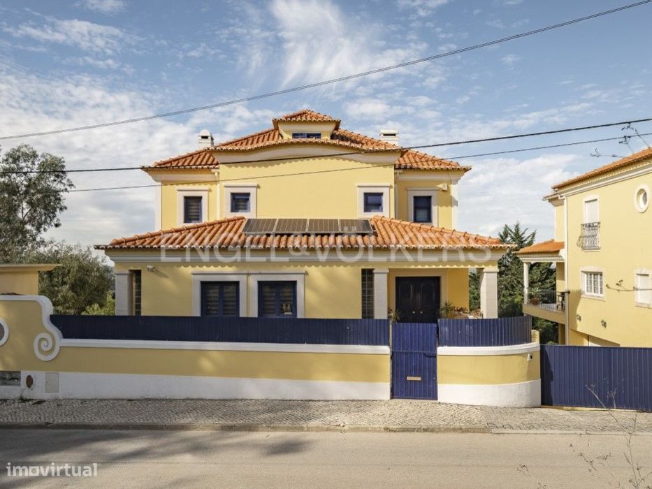 Moradia Única com 10 assoalhadas | Piscina interior aquecida | Vist...