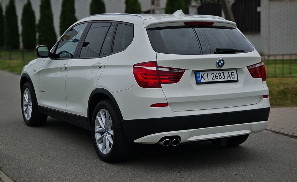 BMW X3 XDrive28i F25 2013р.в. Гарна комплектація та стан.