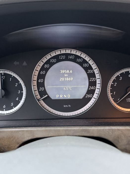 Mercedes E250 , uszkodzony silnik