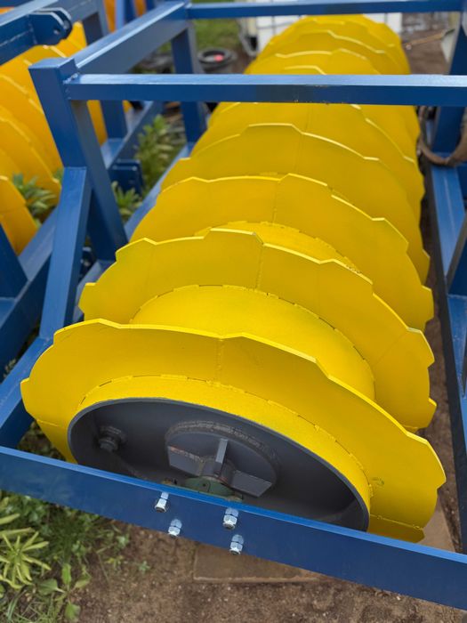 Wał pryzmowy pryzm walec