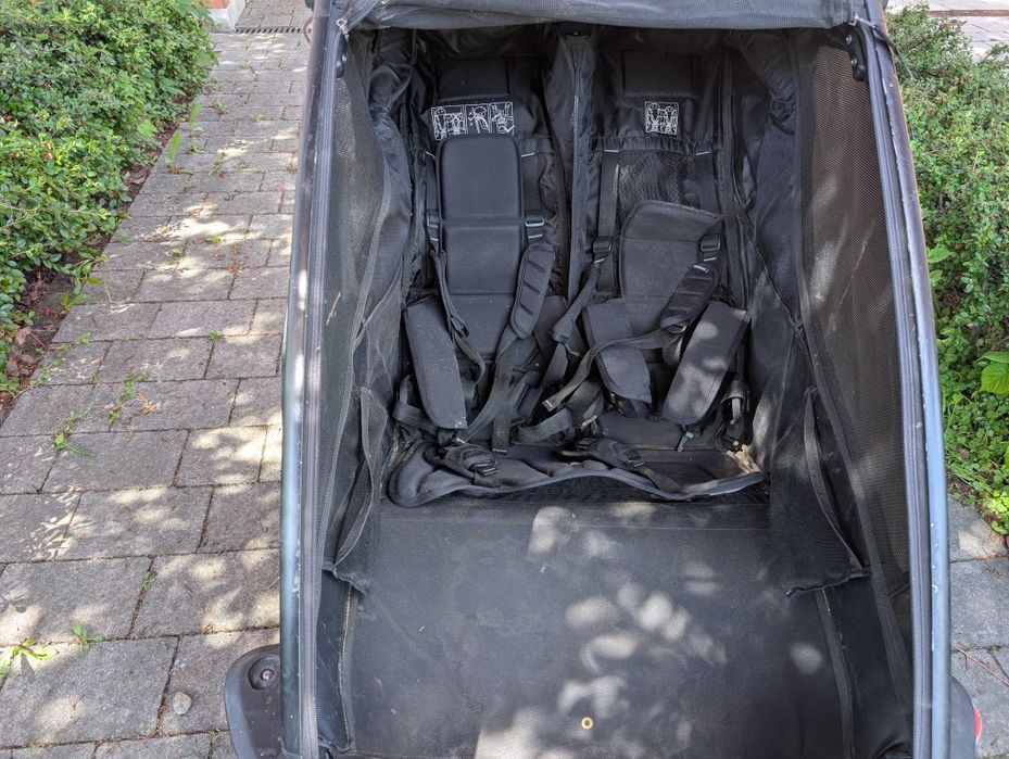Przyczepka Thule Chariot Sport 2 hamulec, uchwyt do roweru