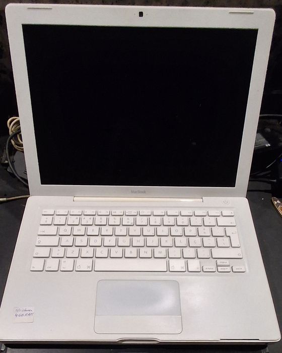 Vendo portátil Apple modelo A1181