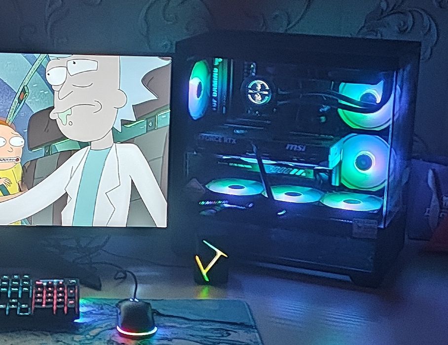 ігровий комп'ютер  з 5070 ti
