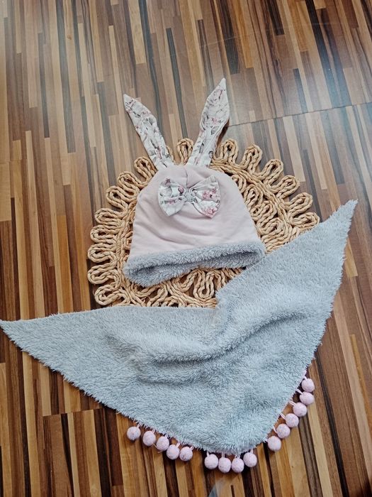 Zestaw- ciepła, zimowa czapka i apaszka.