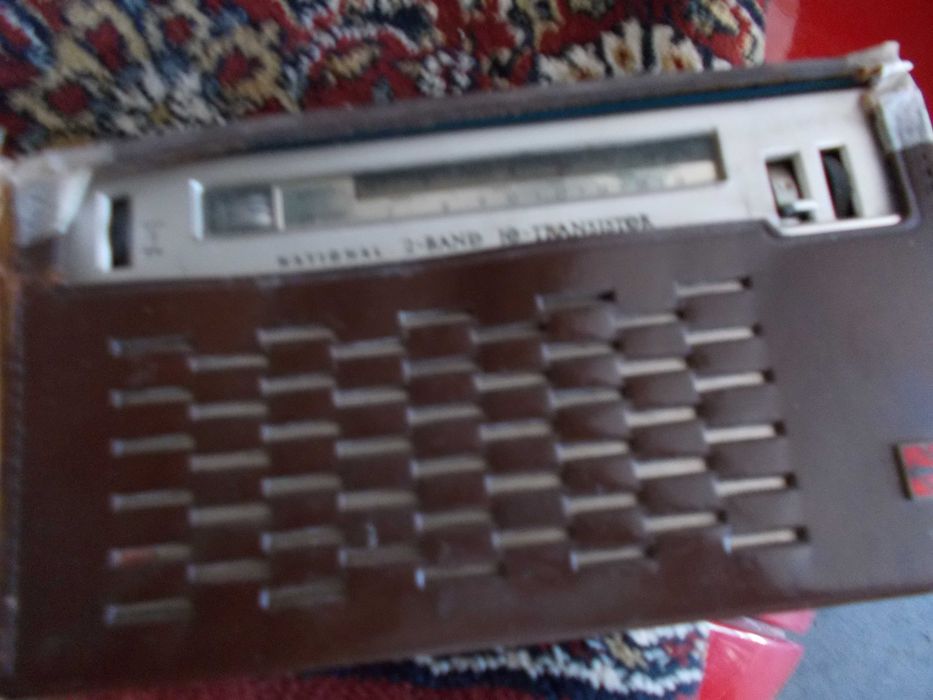 3 Rádio transistor National. Anos 70.