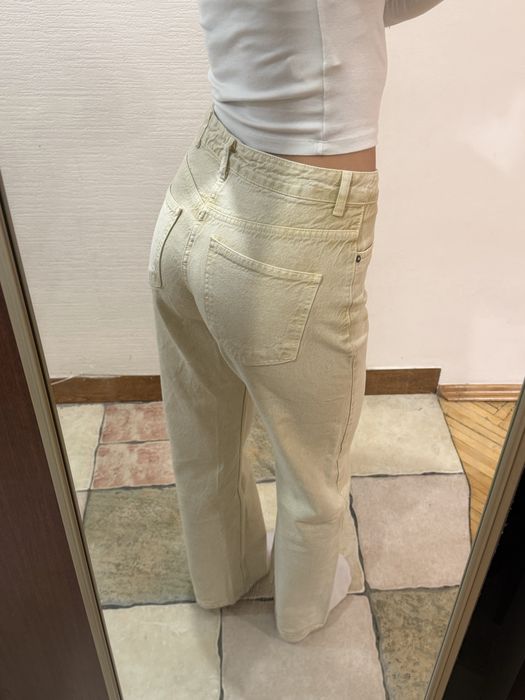 Джинси Zara  38р