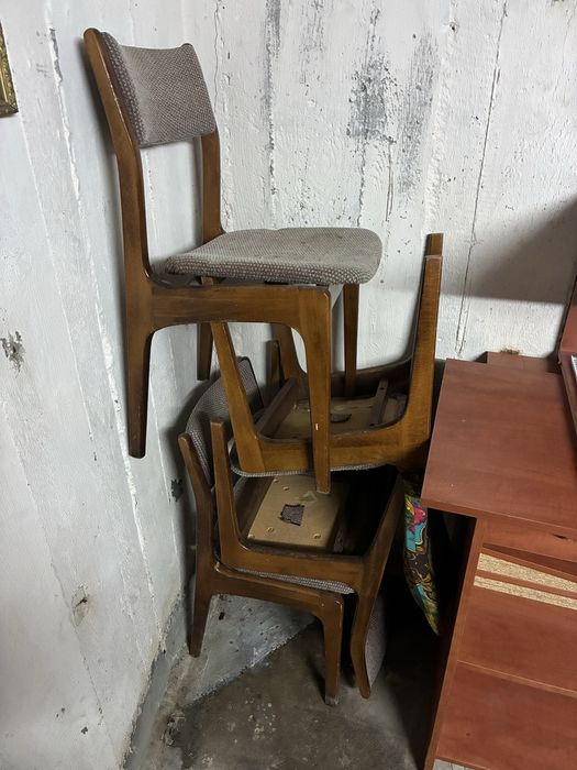 Stare krzesła PRL  komplet