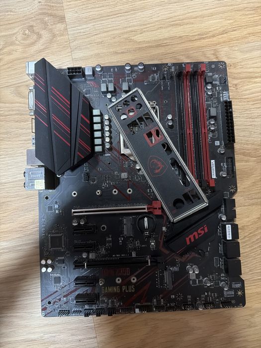 MSI MPG Z390 Gaming Plus - uszkodzona - na części