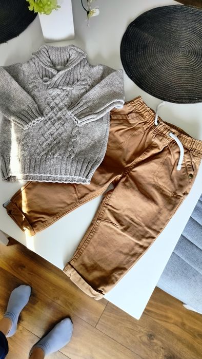 Elegancki komplet chłopięcy 9-12 MSC