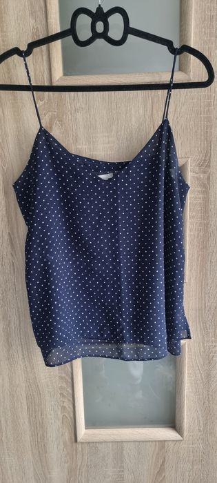 Bluzka na ramiączkach w groszki