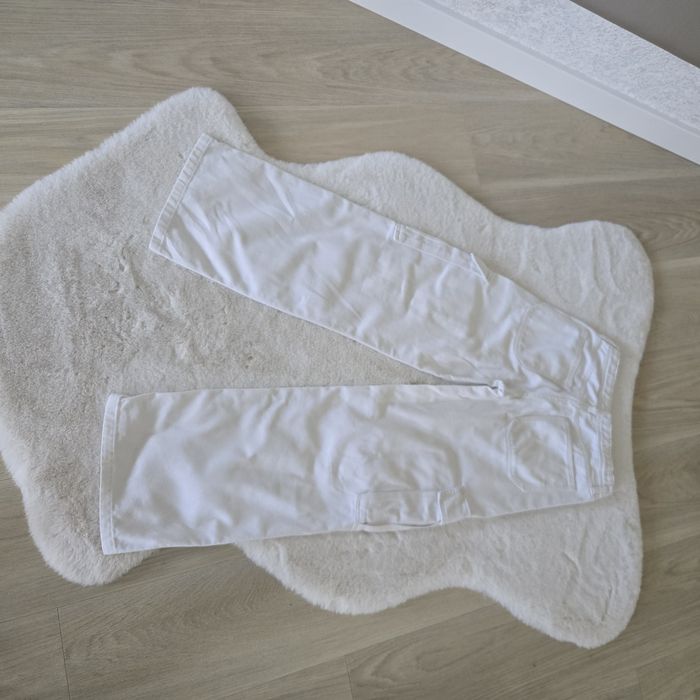 Calças brancas menina H&M Tamanho 9-10 anos